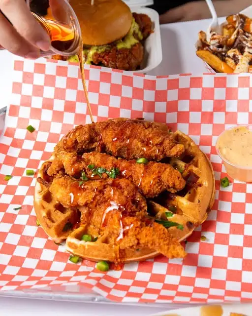 Fried chicken on waffles
